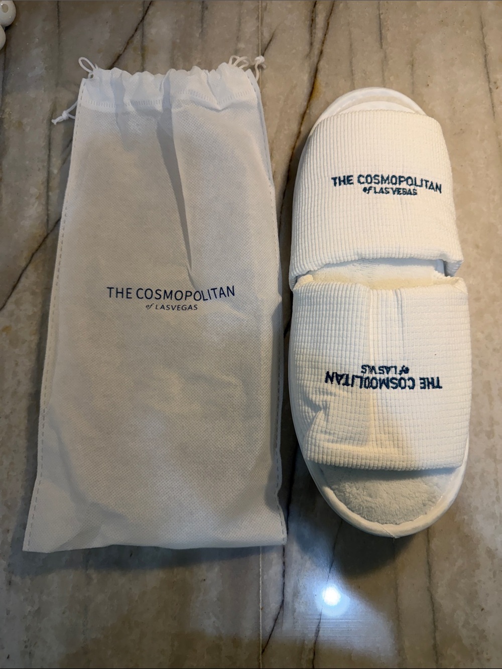 The Cosmopolitan Las Vegas White Slide Slippers Brand New